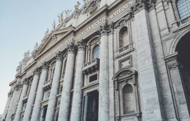 A dedicação da Basílica de Latrão, a catedral da Igreja de Roma, e os 3 aspectos para a fé católica