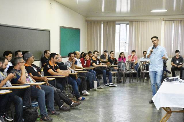 Diocese de Luziânia sedia I Mutirão de Comunicação do Regional