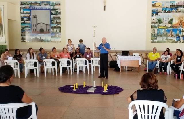 Diocese de São Luís de Montes Belos realiza Encontro de liturgia sobre Iniciação Cristã de Adultos