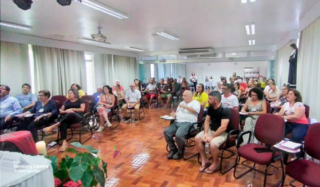 Realizado em Porto Alegre, X Seminário Nacional de Incidência Política. Pastoral da Aids do Regional Centro-Oeste marcou presença