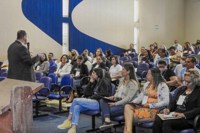 Diocese de Uruaçu realizou encontro de Liturgia sobre os pilares das DGAE