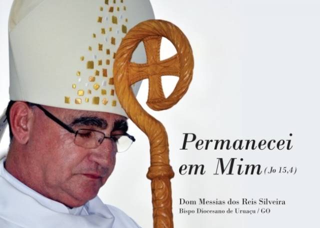 Dom Messias entrega aos diocesanos, sua segunda Carta Pastoral