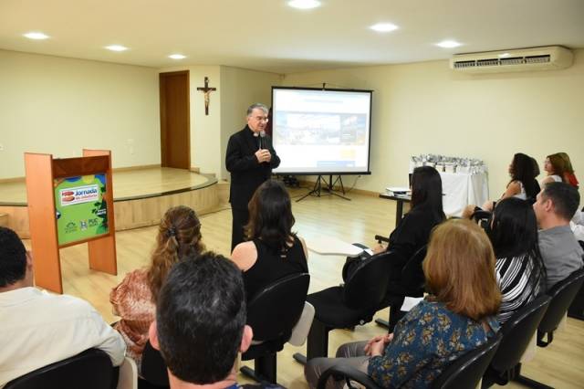 Arquidiocese de Goiânia realiza “Café com Prosa”, para Celebrar o 51º Dia Mundial das Comunicações Sociais