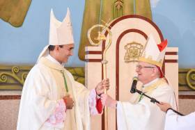 Dom Dilmo Franco é acolhido na Diocese de Anápolis