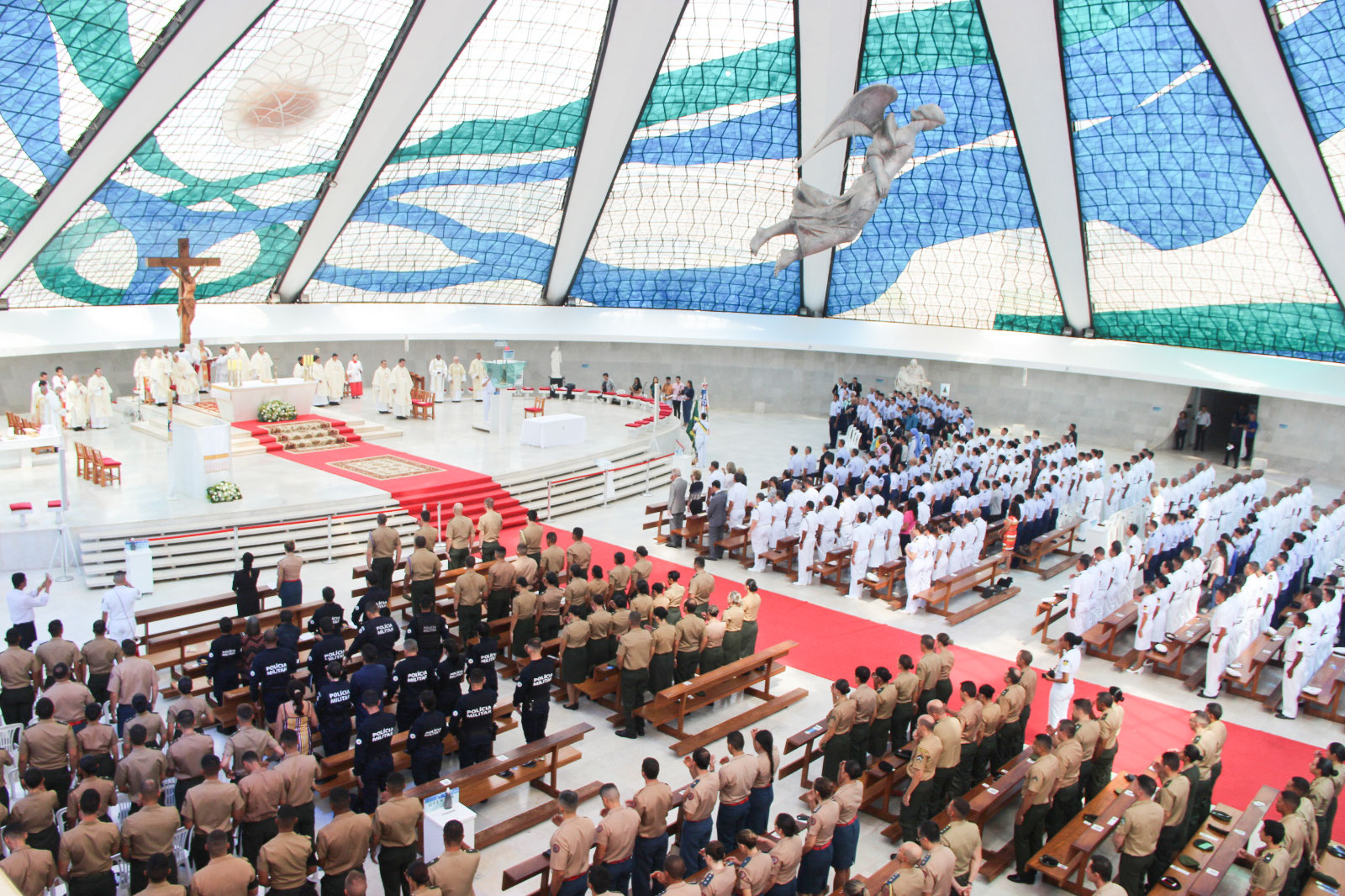 Páscoa dos Militares na Catedral Metropolitana de Brasília