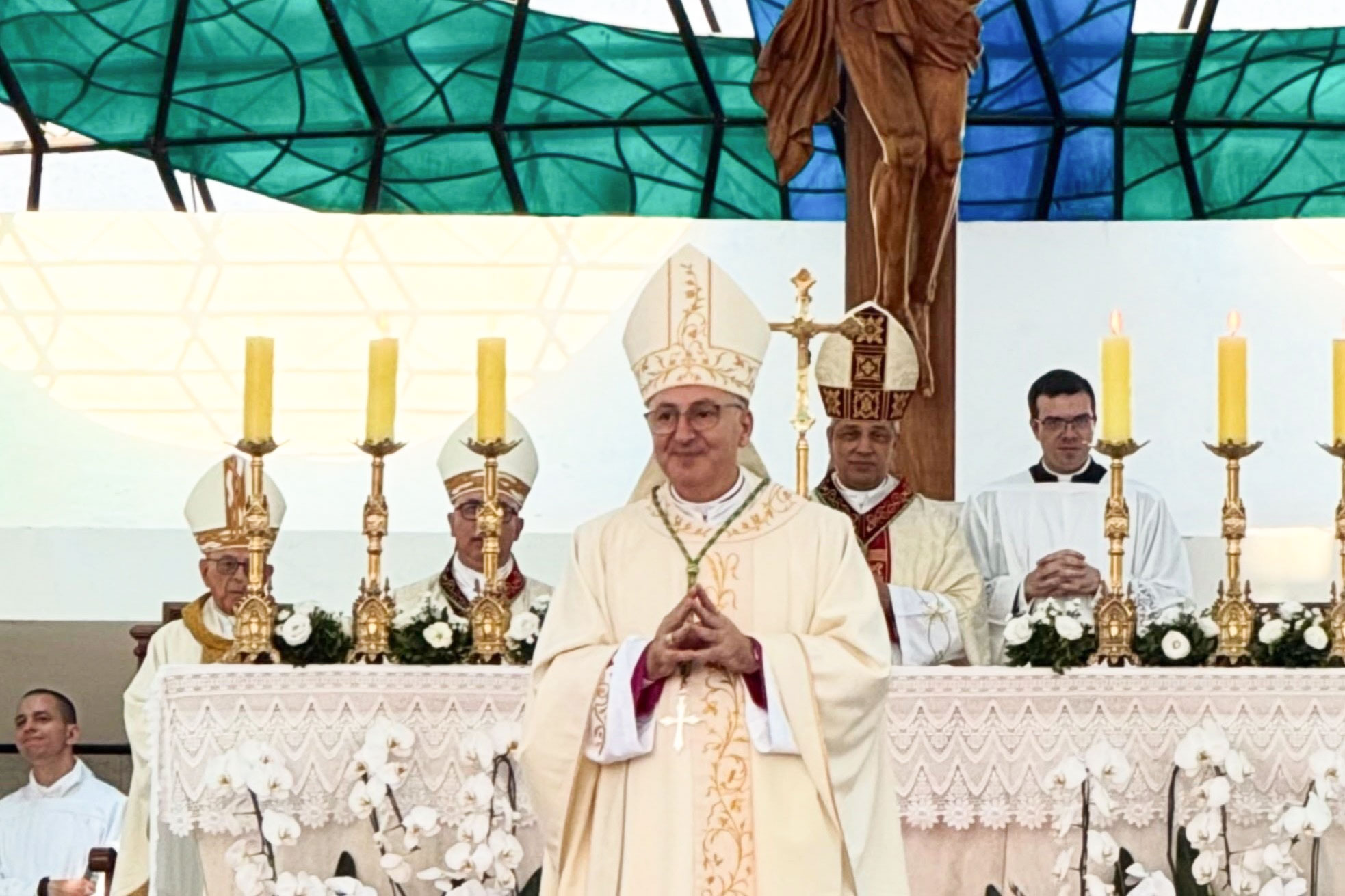 Novo bispo auxiliar do Ordinariado Militar do Brasil, Dom Fabricio do Prado Nunes é ordenado em Brasília